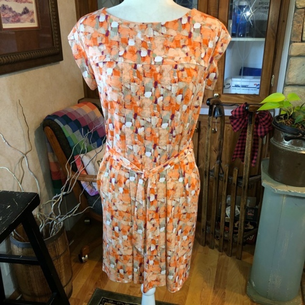 NWOT APOSTROPHE STRETCH SIZE SMALL ORANGE MULTICOLORED DRESS